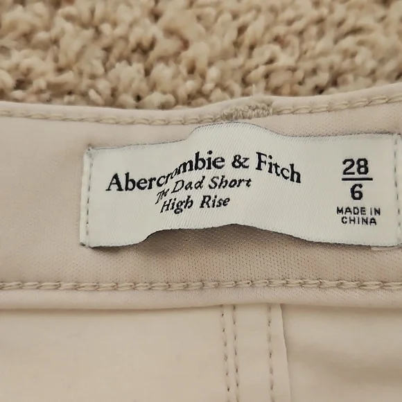 Abercrombie & Fitch 2-Toned Dad Shorts - Picture 4 of 5